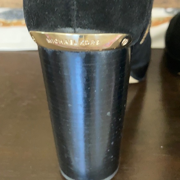 Gorgeous suede Michael Kors knee high boots - Picture 5 of 6